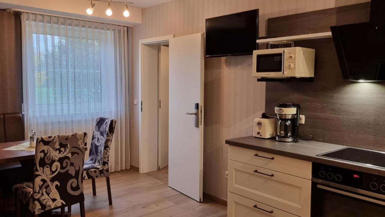 Hotel Rhoener Land Garni - Bed & Breakfast Oberthulba Buitenkant foto